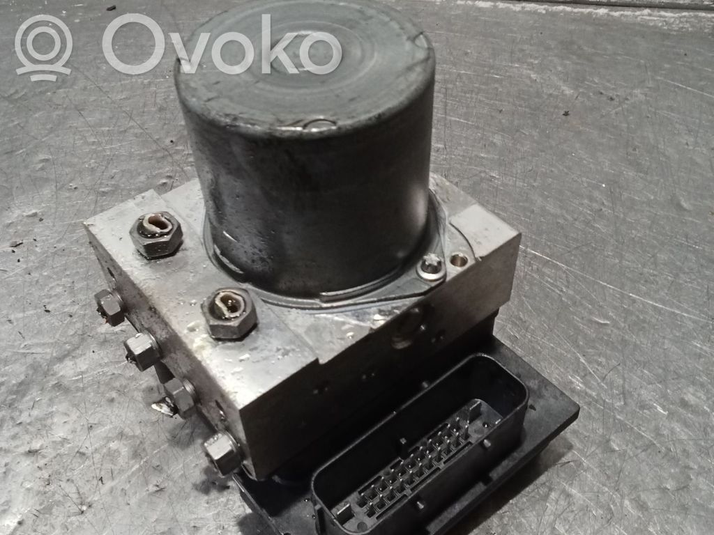 BMW X3 E83 ABS Pump 