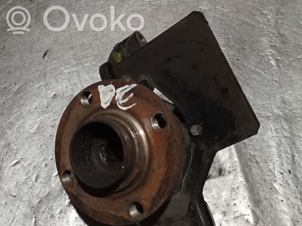 Audi 80 90 S2 B4 Achsschenkel vorne 