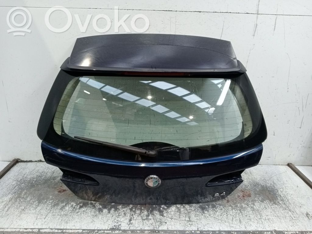 Tailgate/trunk/boot lid   RANCHERA