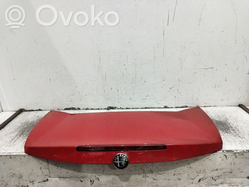 Parcel shelf   2P