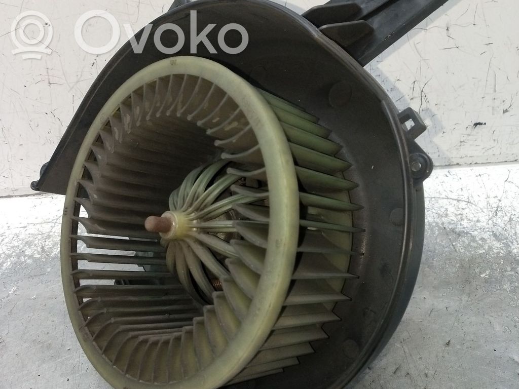 Audi A2 Pečiuko ventiliatorius/ putikas 