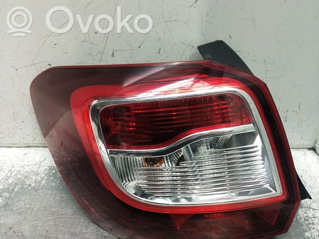 Dacia Sandero II Lampă spate în caroserie 