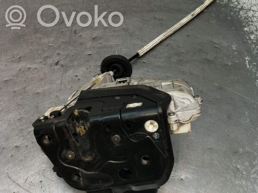 Audi A6 S6 C6 4F Motor der Vordertürverriegelung