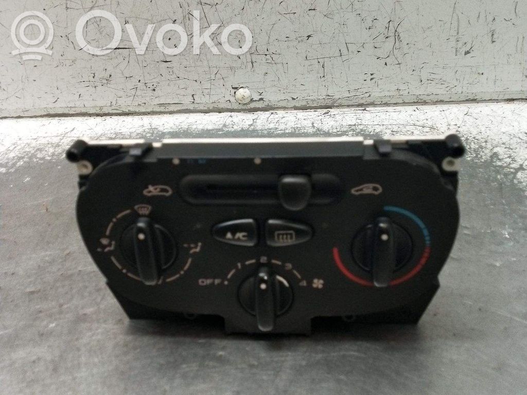 Peugeot 206 Air conditioner control unit module 