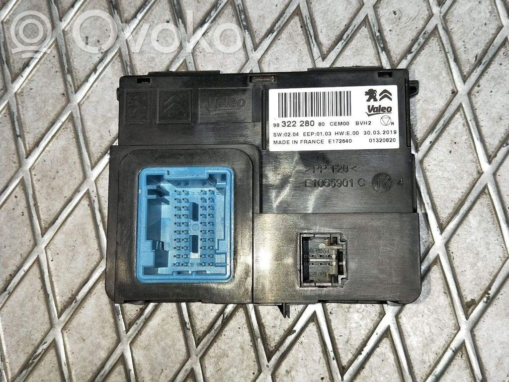 Inne komputery / moduły / sterowniki   9832228080,01320820