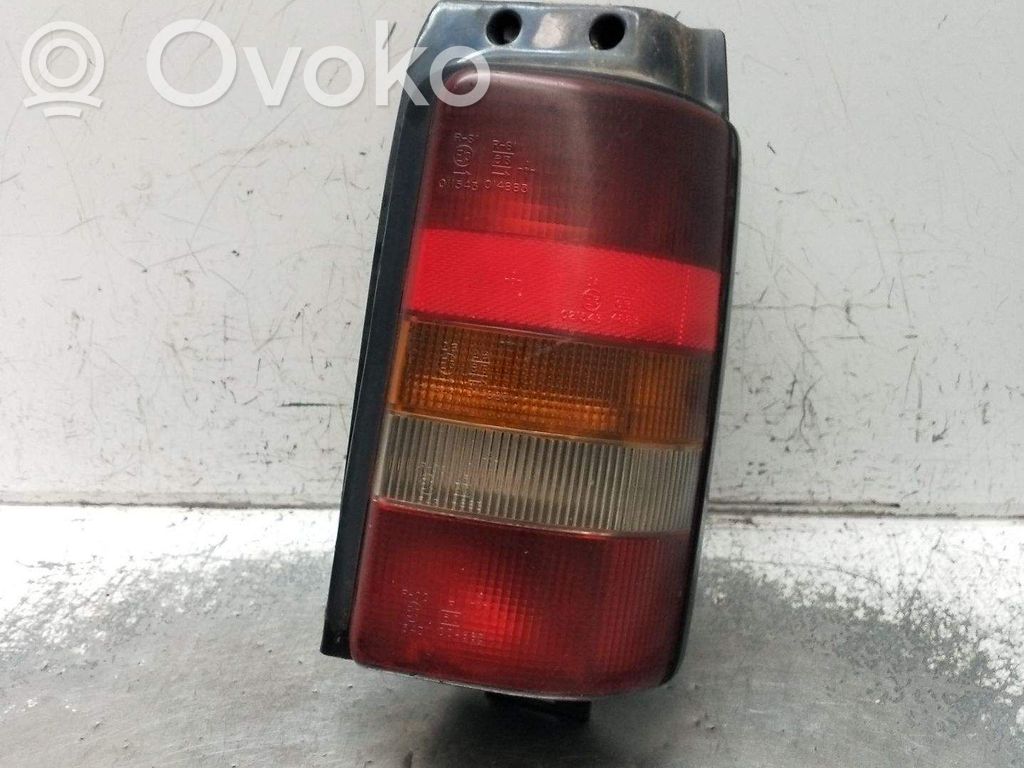 Chrysler Voyager Feux arrière / postérieurs 