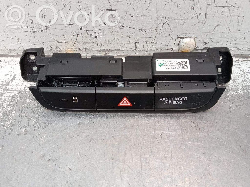 KIA Ceed Alte comutatoare/butoane 