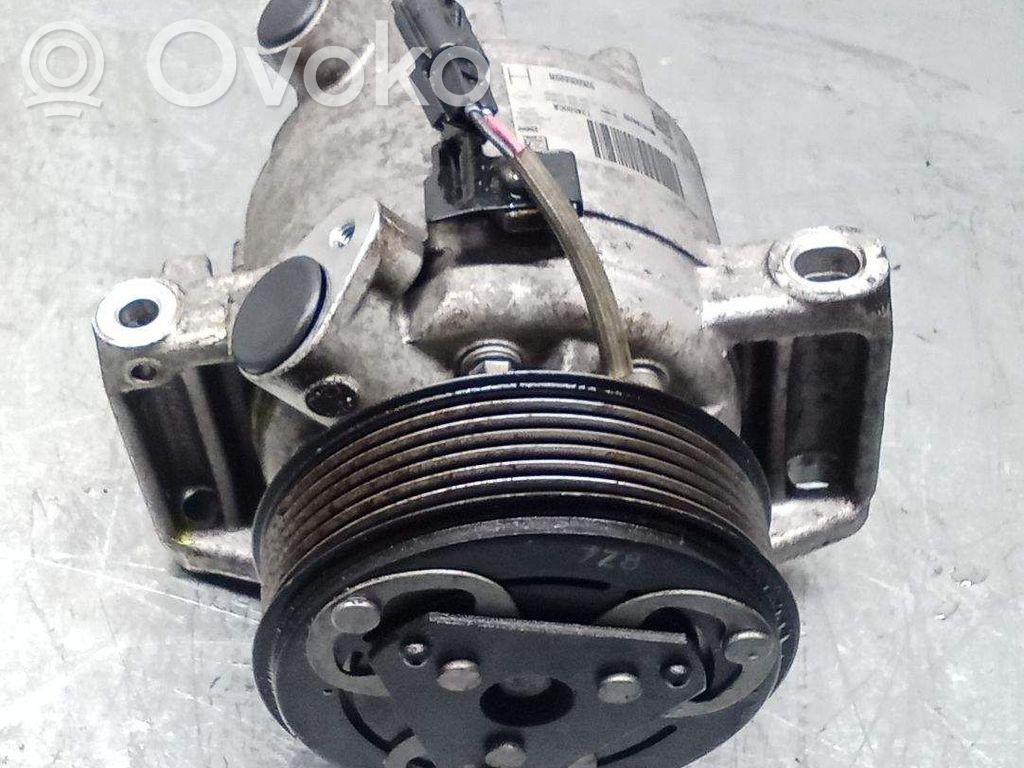 Ilmastointilaitteen kompressorin pumppu (A/C)   926005689R