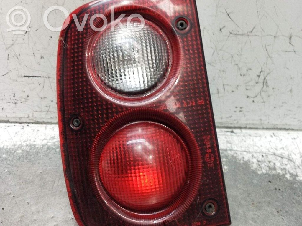 Lampa tylna