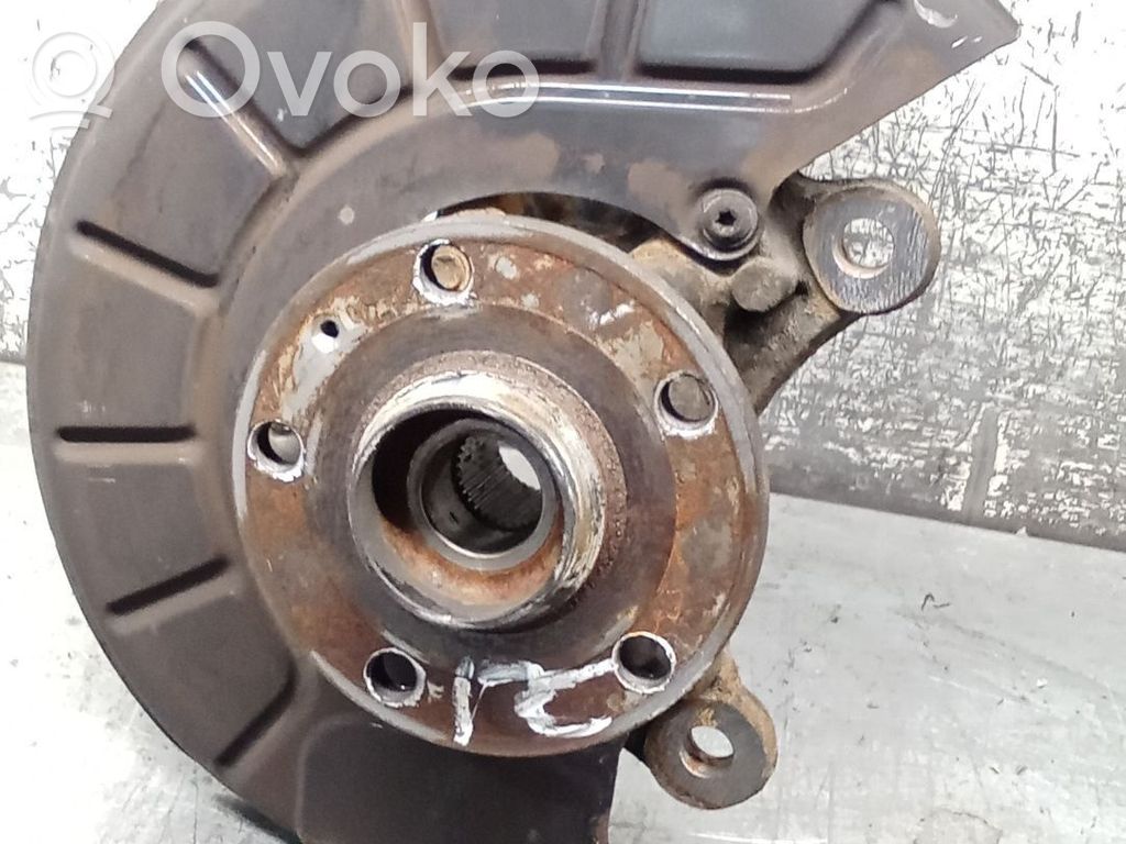 Achsschenkel vorne   12G