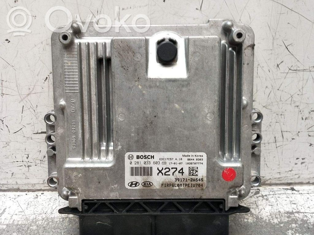 KIA Carens III Unidad de control/módulo del motor 