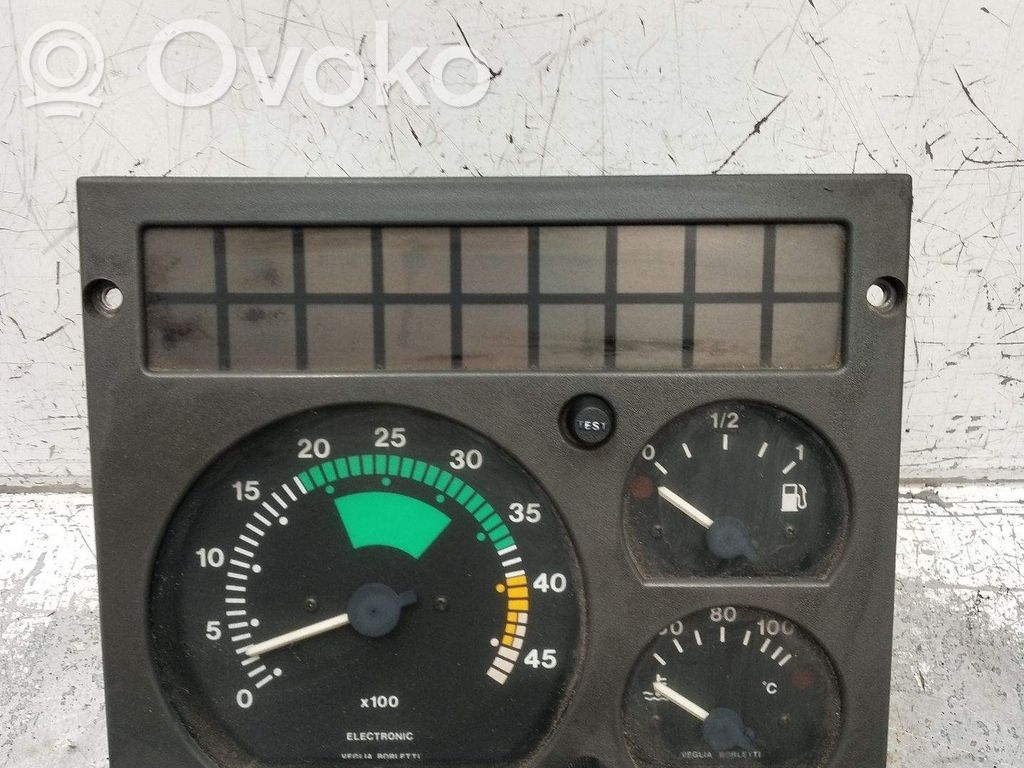 Iveco Daily 45 - 49.10 Compteur de vitesse tableau de bord