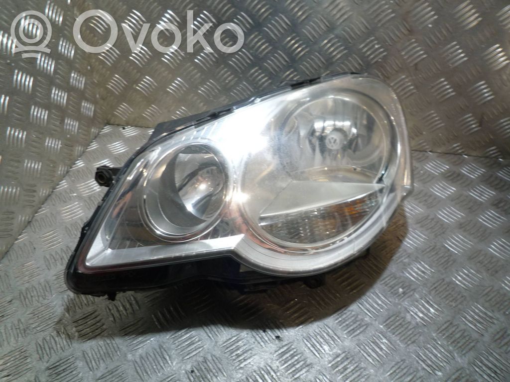Volkswagen Polo Lampa przednia 