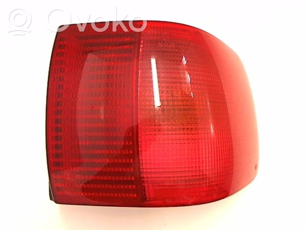 Audi 80 90 S2 B4 Rückleuchte Heckleuchte 