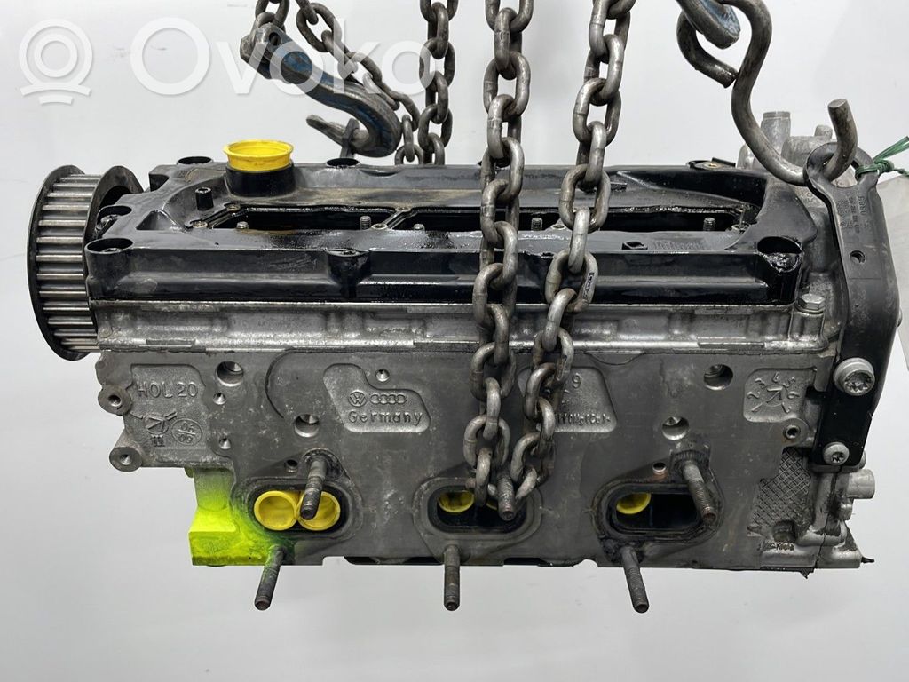 Audi A4 S4 B8 8K Engine head 
