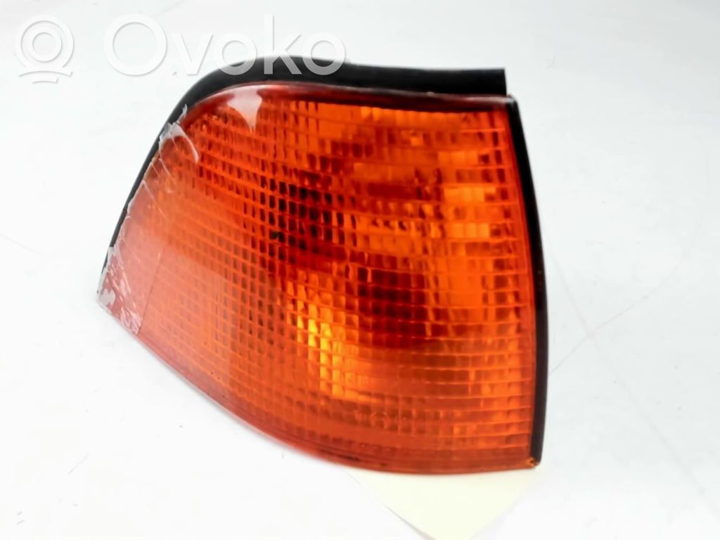 BMW 3 E36 Front fender indicator light 
