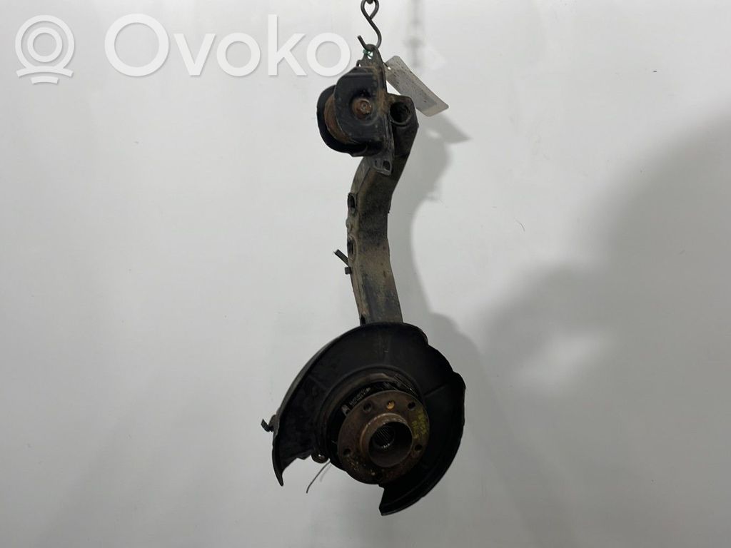 BMW 3 E46 Aizmugurē riteņa rumbas vārpstas šarnīrs (stupica, capfa) 