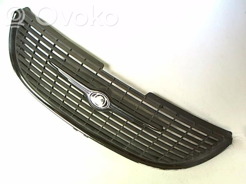 Chrysler Voyager Etusäleikkö 