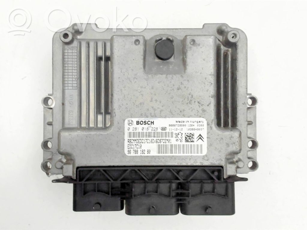 Citroen C3 Picasso Engine control unit/module 