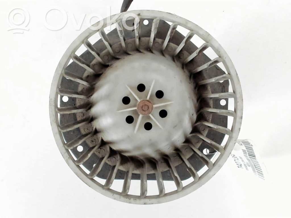 Mazā radiatora ventilators