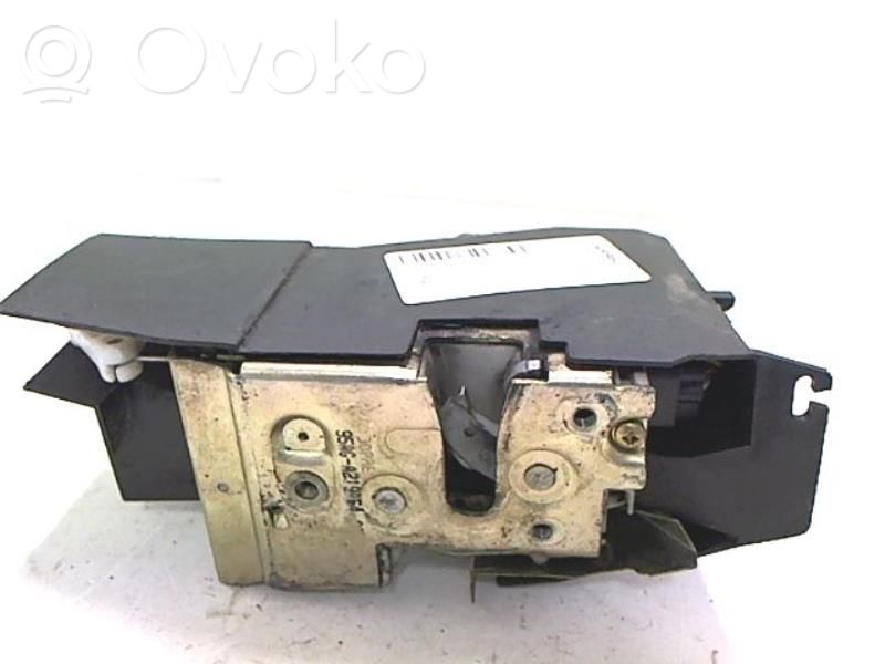 Ford Escort Priekšpusē slēdzene 