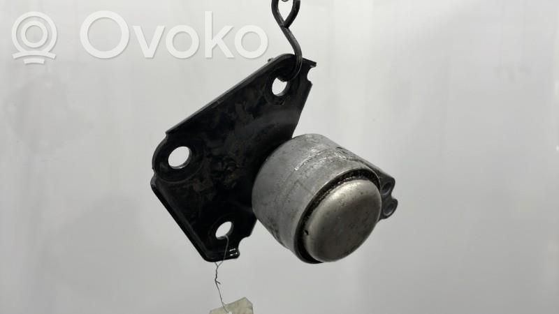 Ford Fiesta Engine mount bracket 