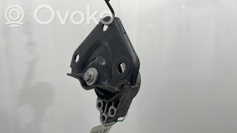 Ford Fiesta Engine mount bracket 