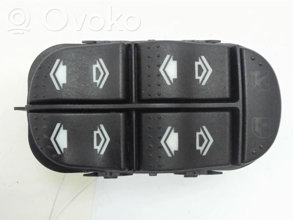 Ford Focus Electric window control switch 