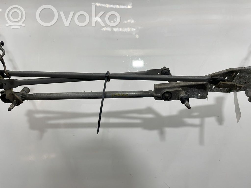 Ford Focus Front wiper linkage and motor 