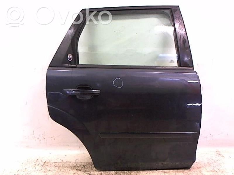 Aizmugurējās durvis   1505767
