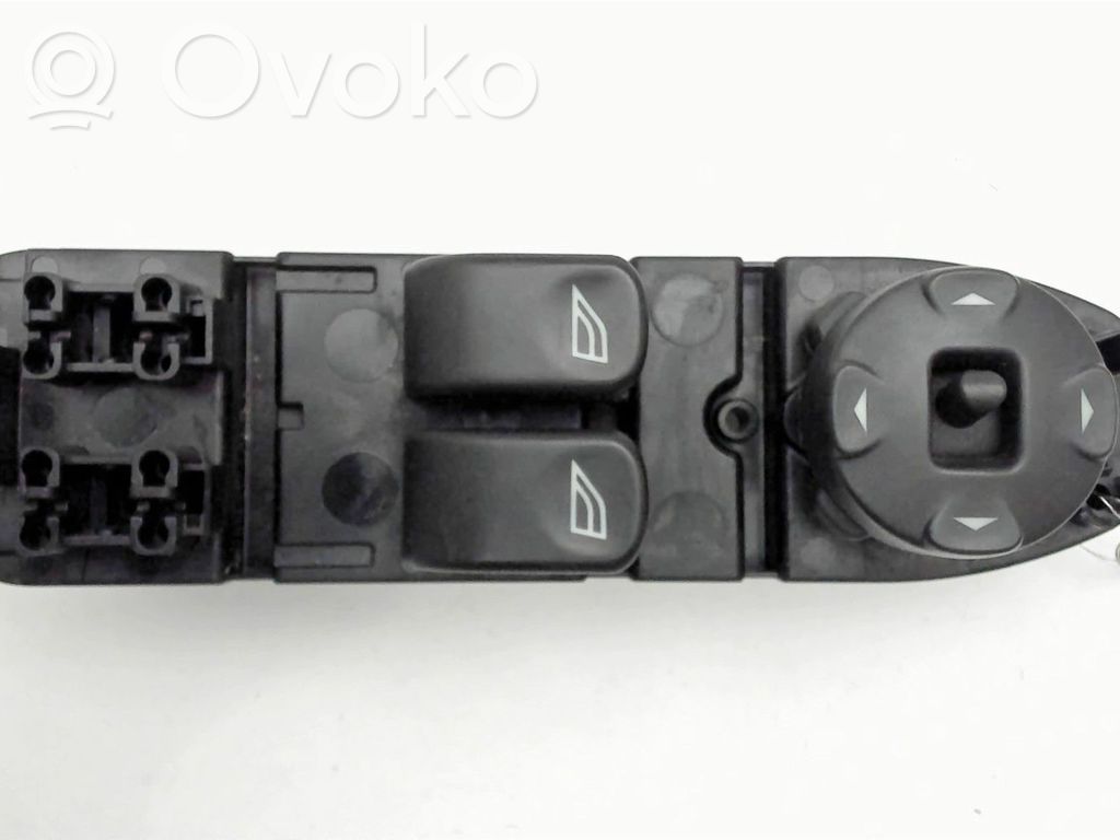 Jaguar X-Type Electric window control switch 