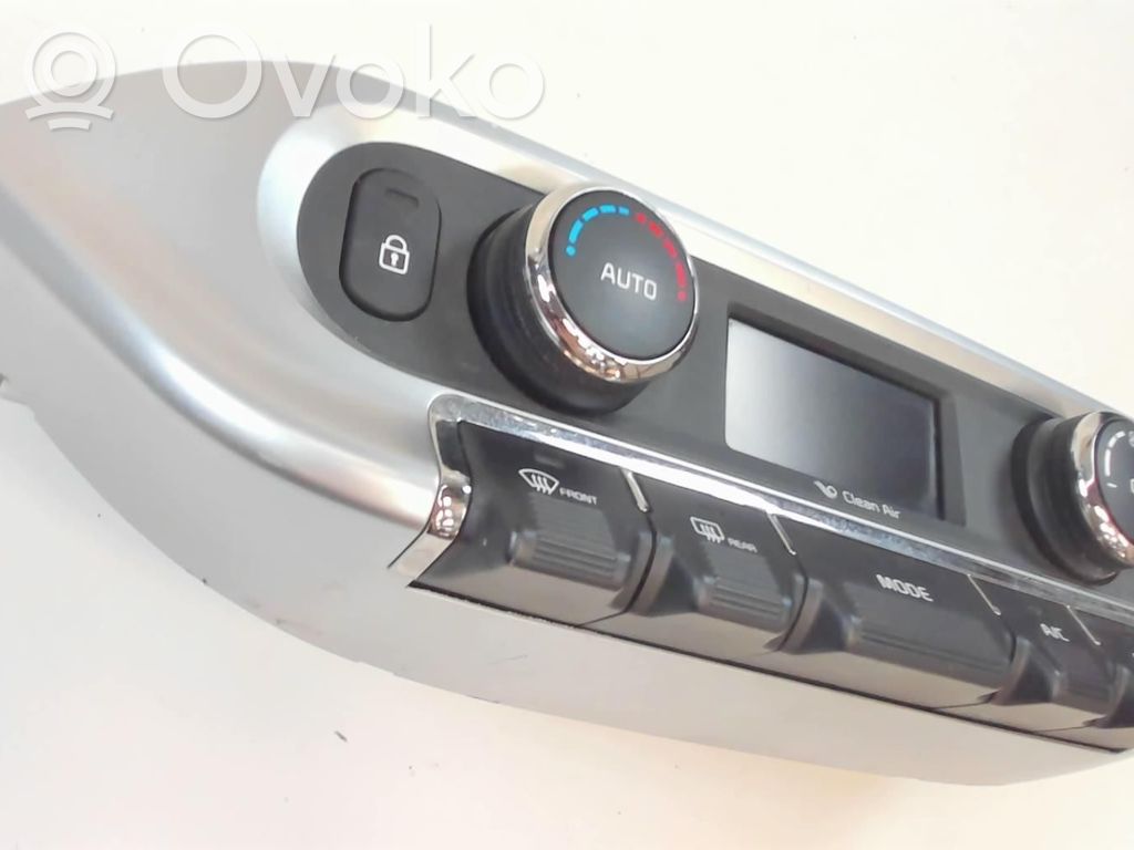 KIA Rio Climate control unit 
