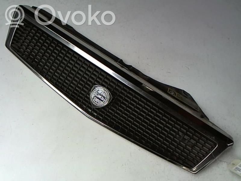 Lancia Y10 Front grill 