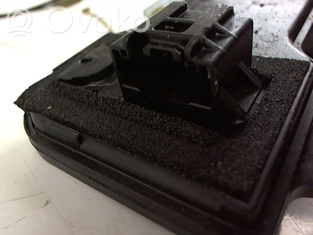 Etuoven lukko   DE9058310K