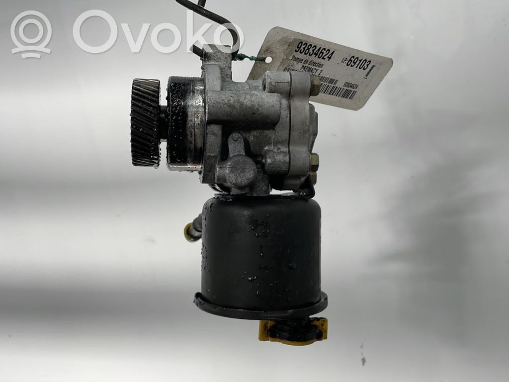Mazda Premacy Power steering pump 