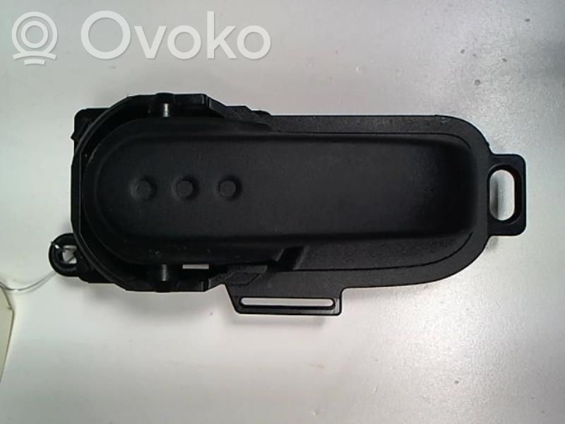 Nissan Note (E11) Rear door interior handle 