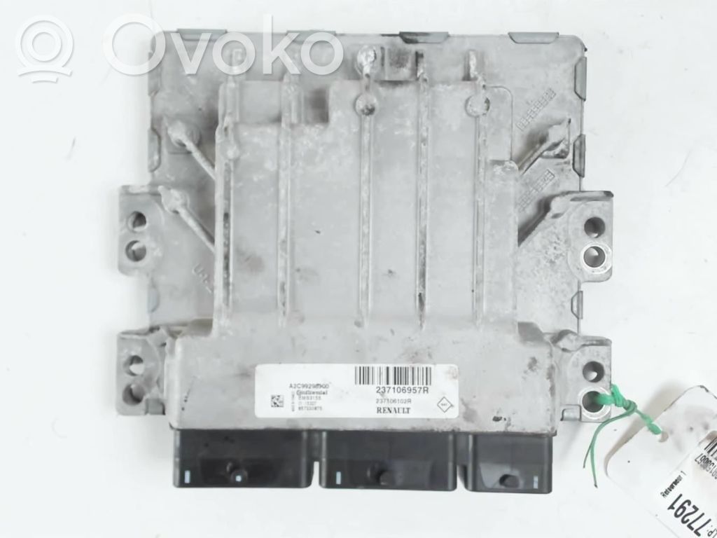 Renault Captur Engine control unit/module 
