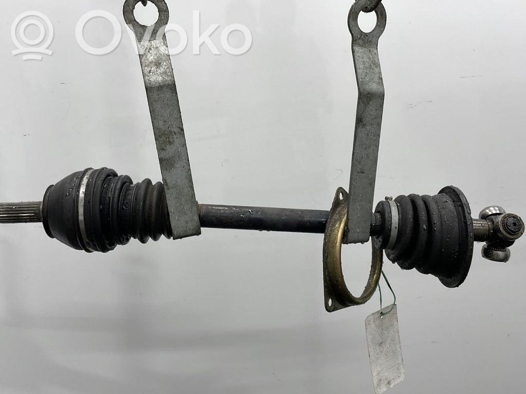 Priekinis pusašis   8200323960