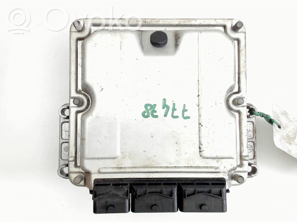 Engine control unit/module   8200218613,0281010819