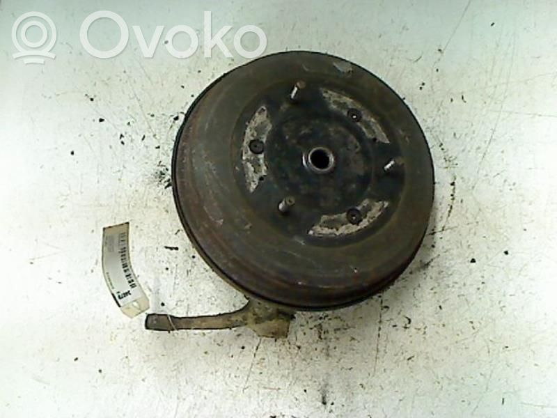 Front wheel hub spindle knuckle