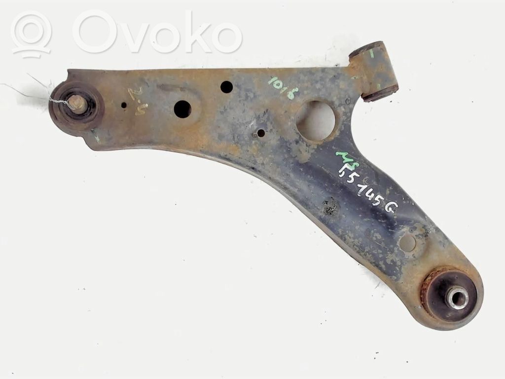 Suzuki Alto Dolny wahacz przedni 