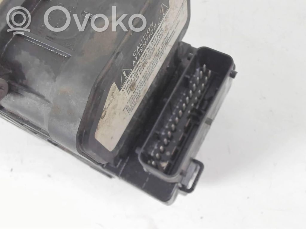 Toyota Corolla E120 E130 Bomba de ABS 