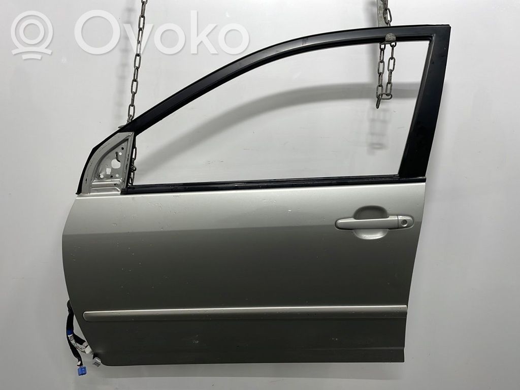 Toyota Corolla E120 E130 Durvis 