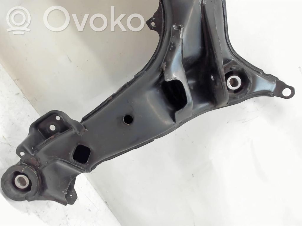 Volkswagen PASSAT B5.5 Front subframe 