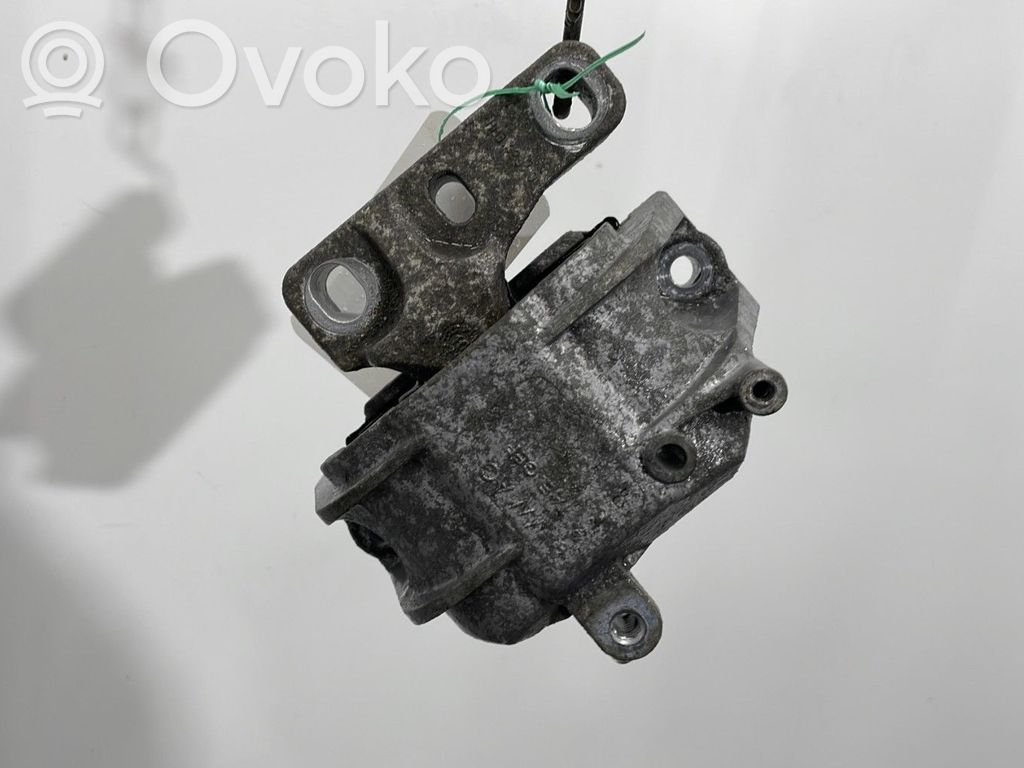 Dzinēja spilvens