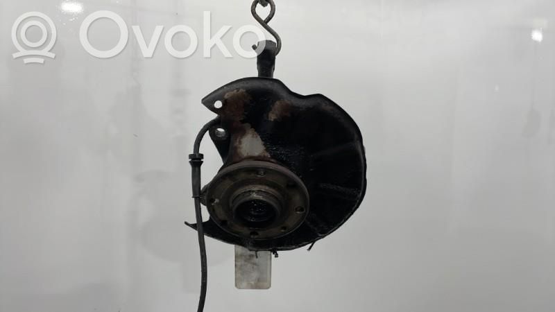 Volvo 440 Achsschenkel vorne 