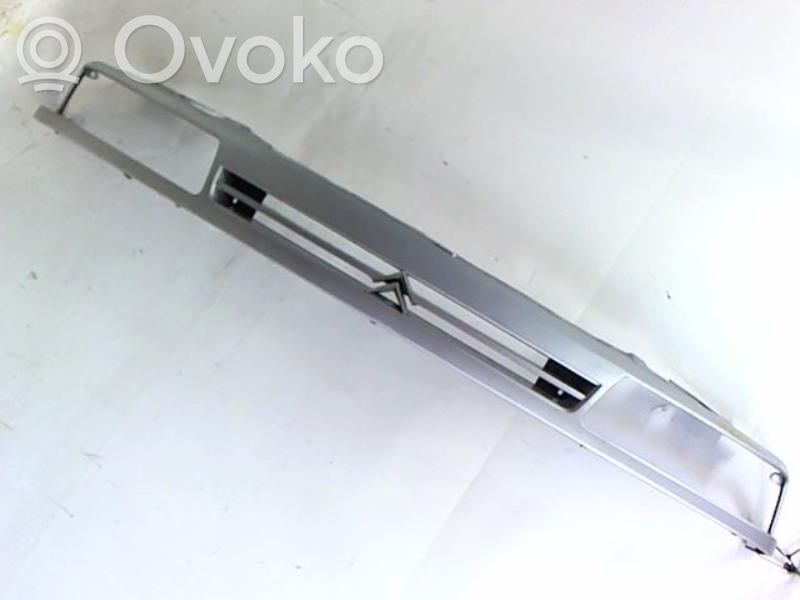 Etusäleikkö   7804C0