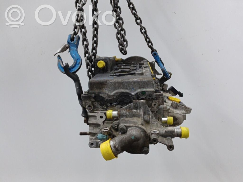 Opel Astra H Engine head 