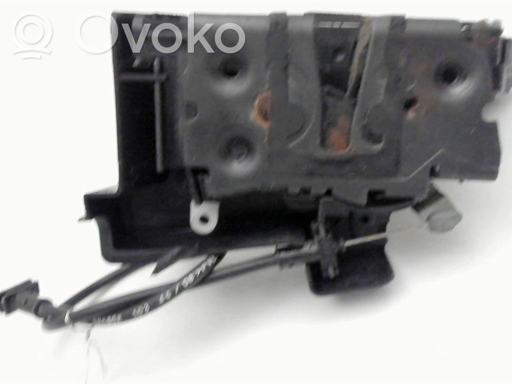Etuoven lukko   4976083,3M5AR21813ET