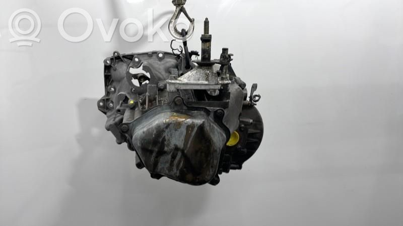 Peugeot Expert Manualna 5-biegowa skrzynia biegów 